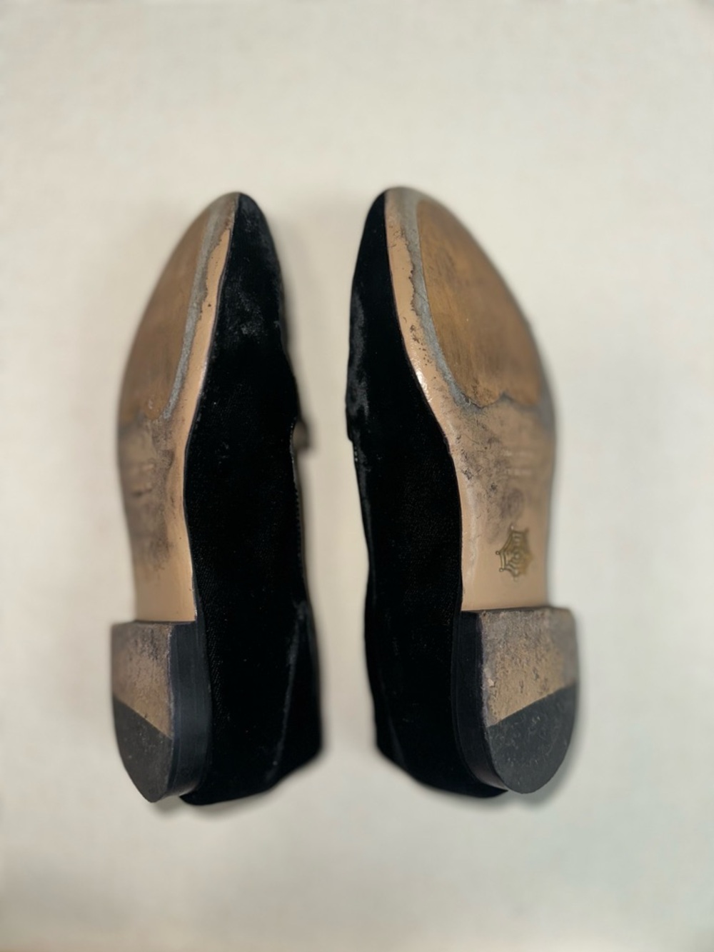 Charlotte Olympia Black Velvet Cat-Embroidered Slip-On Flats - Picture 6 of 7